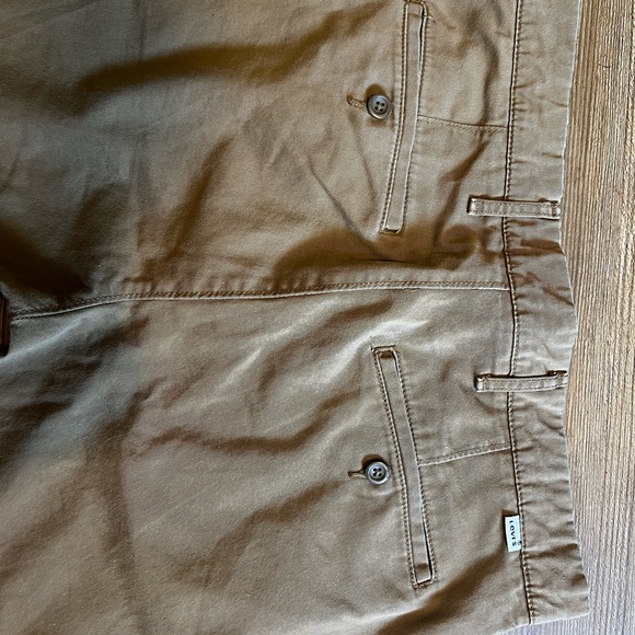 Levi’s - Picture 3 of 5